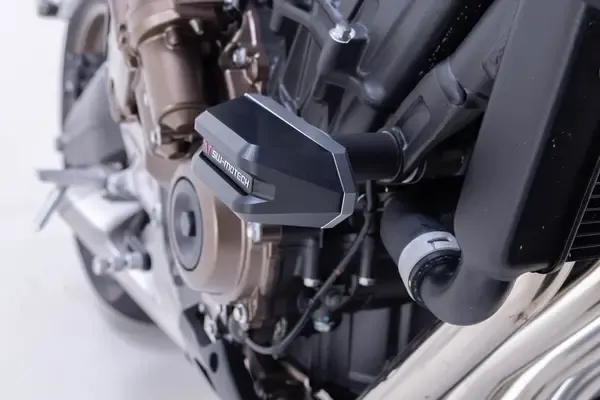 Protector anticaída SW-MOTECH FRAME SLIDER KIT para Honda CB 650 R ABS Protector anticaída SW-MOTECH FRAME SLIDER KIT para Honda CB 650 R ABS