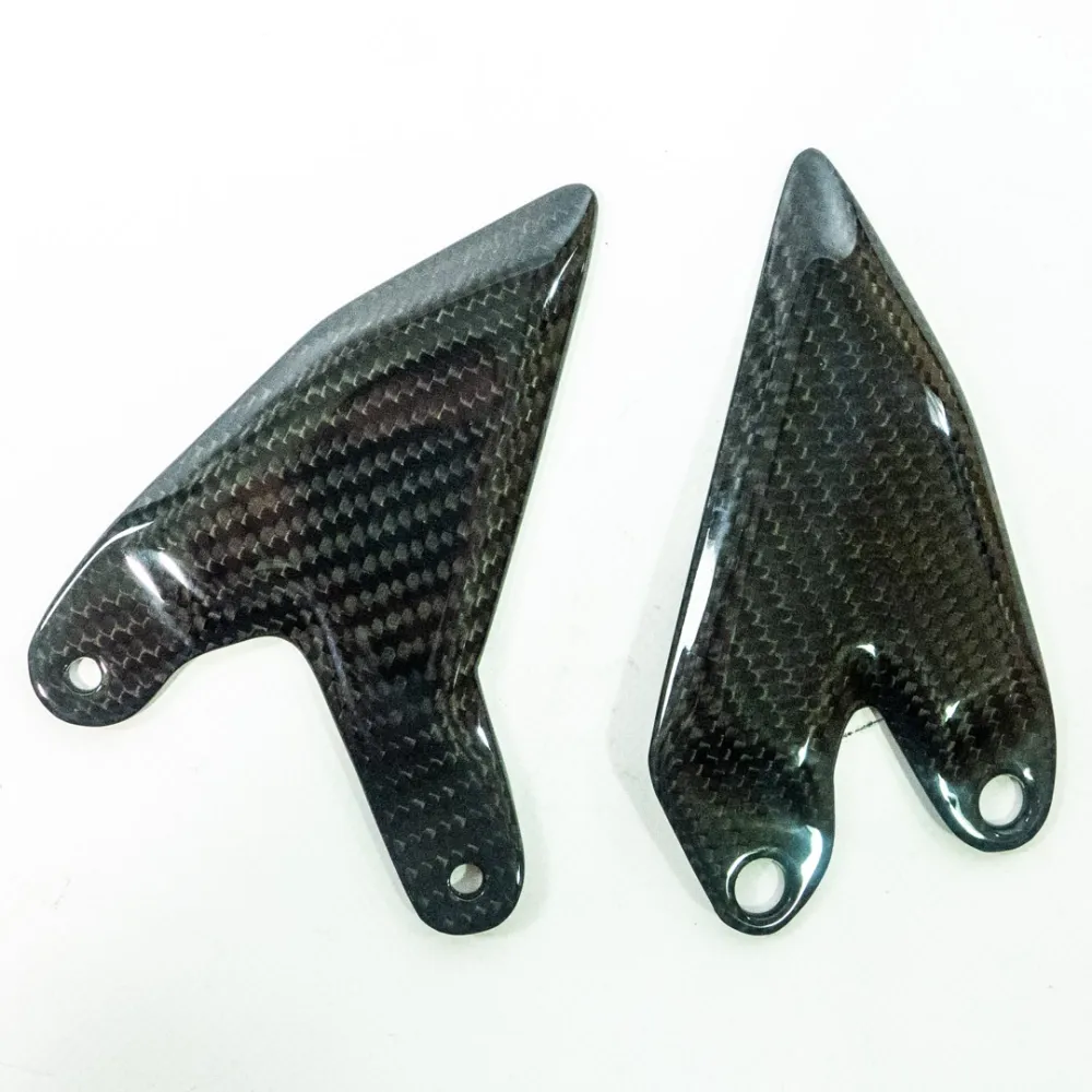 Reposapiés traseros carbono Kawasaki Ninja 400 2018-2023