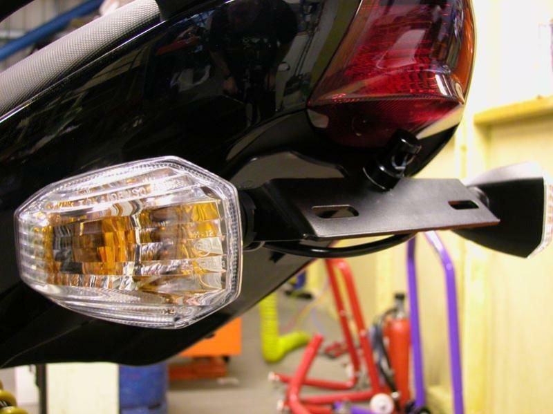 Porta matrículas R&G RACING para Kawasaki ER-6 (Ninja 650R)