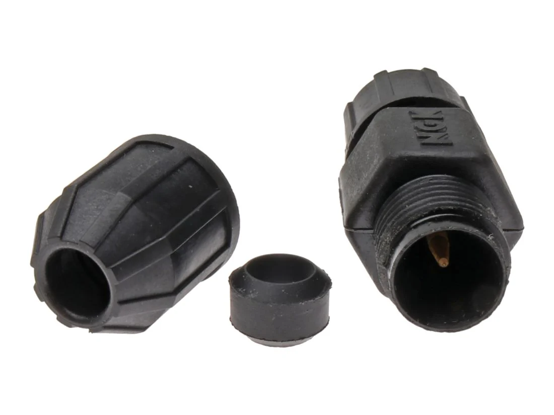 Conector del cable de la bujía - NGK