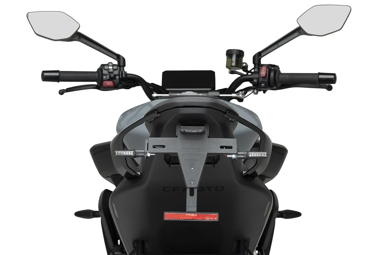 Soporte Portamatrículas CFMOTO 675NK 2026 (Typ:PELVT)