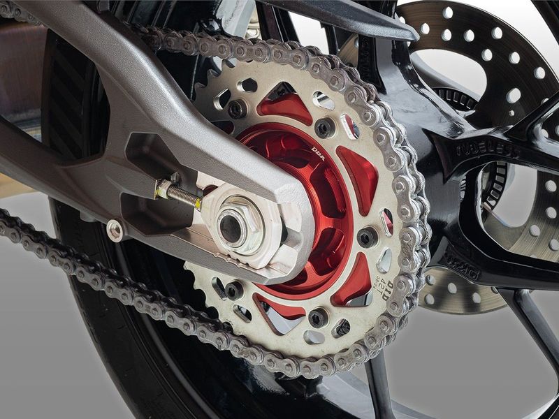 Ducabike Portapiñones Ducati Panigale/Streetfighter/Monster/Hypermotard V2 2025