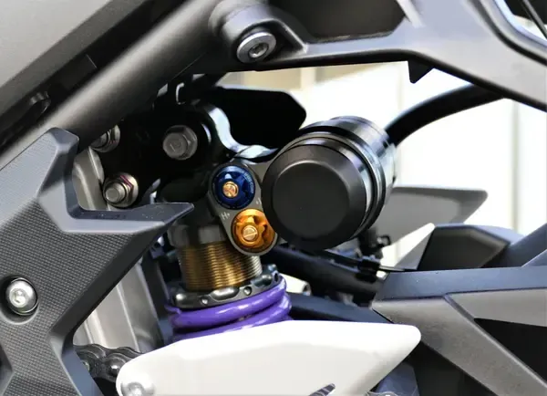 Amortiguador HYPERPRO SHOCK FULLY ADJ. BLACK KAWASAKI Z 400 / SE