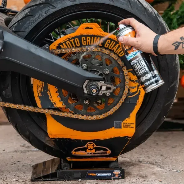 Protector para limpieza rueda trasera TRU-TENSION GRIME GUARD MOTO Protector para limpieza rueda trasera TRU-TENSION GRIME GUARD MOTO