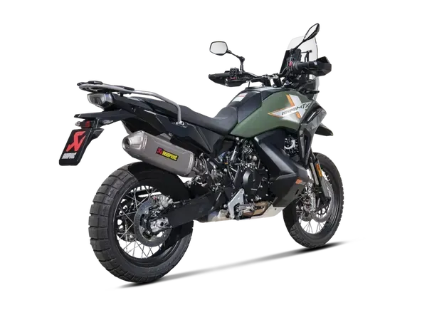 Silenciador Slip-On Line STREET AKRAPOVIC MUFFLER SLIP-ON TITANIO CF Moto 1000MT-X/800MT-X
