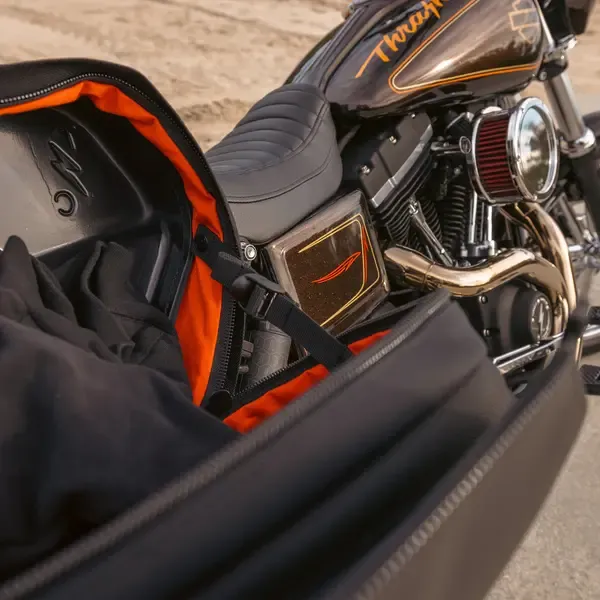 Alforjas Sport Saddlebags Quick Detach (60 Liters) THRASHIN SUPPLY CO. SPORT SADDLEBAGS QUICK DETACH