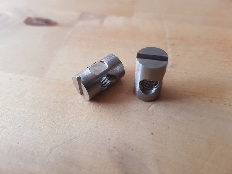 Mast Head Insert (Set of 2)