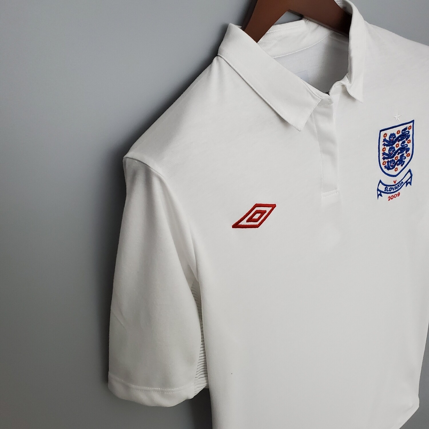 England Home 2010