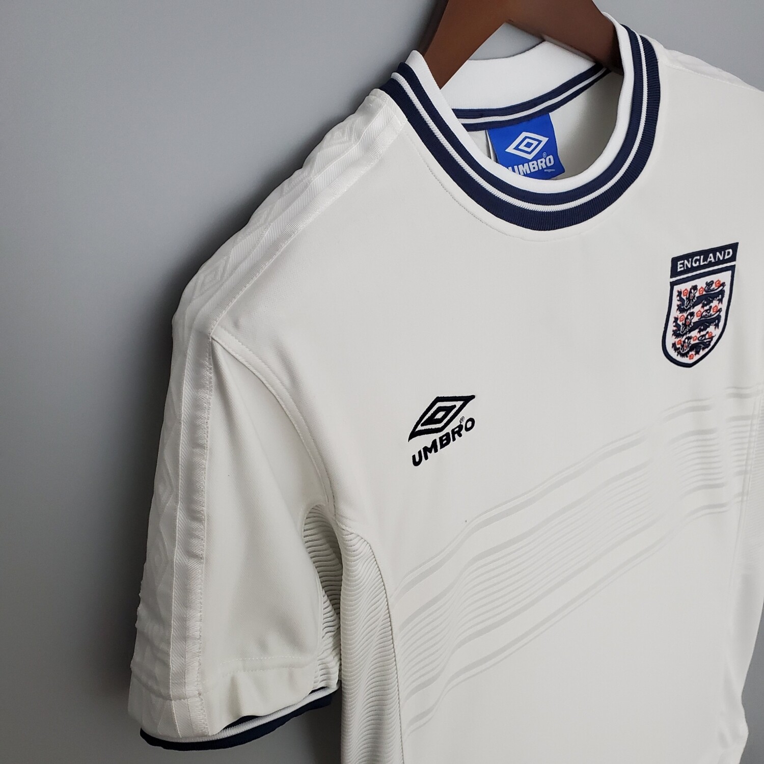 England Home 2000