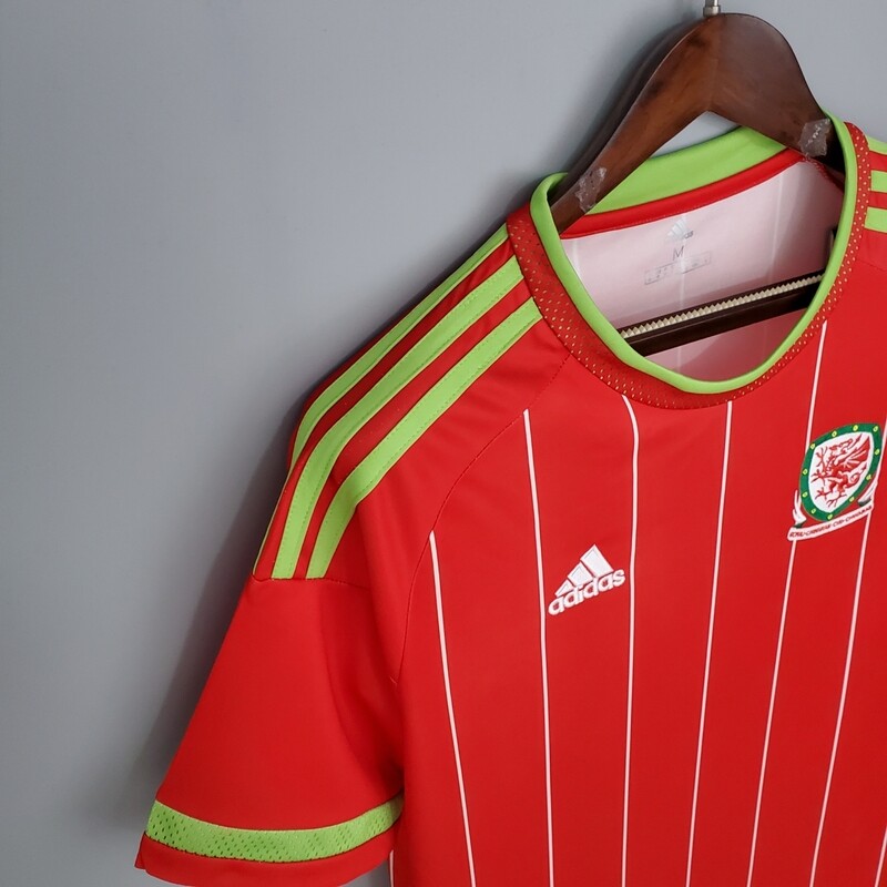 Wales Home 15/16