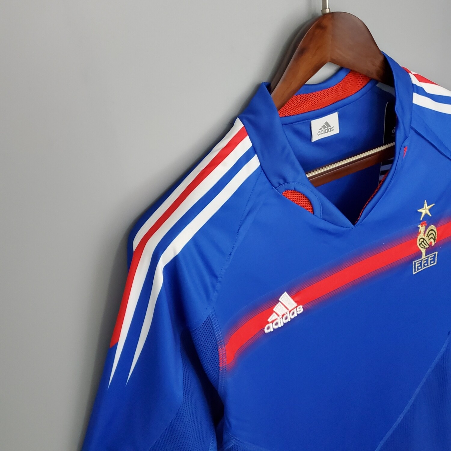 France Home 2004
