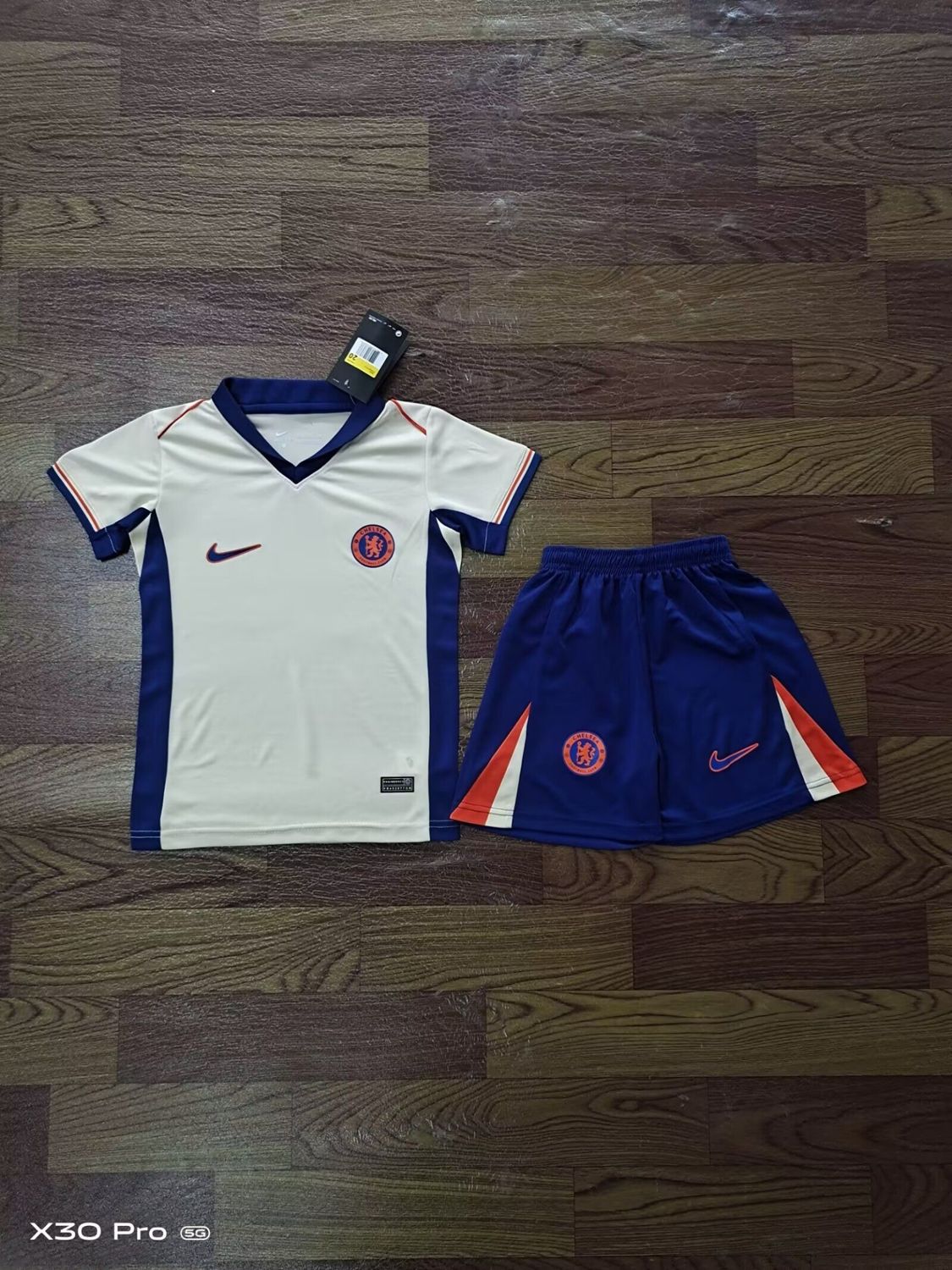 Chelsea Kids Away Kit