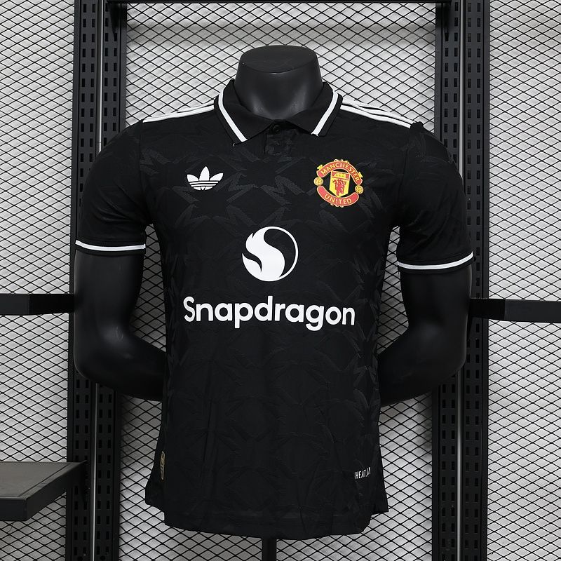 Manchester United Black and White Special Vapor Jersey