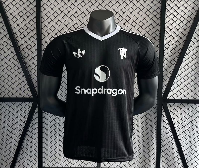 Manchester United Black Stripe Special Vapor Jersey