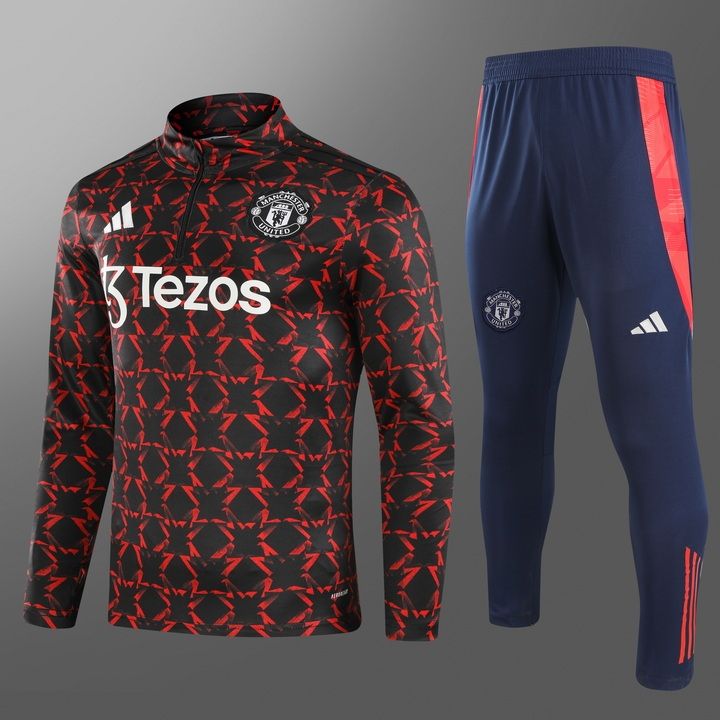 Man United Red, Black and Navy Training Set 