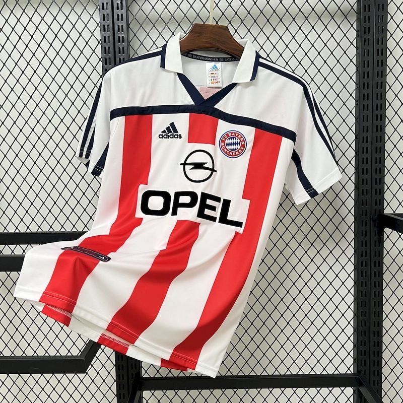 Bayern Munich Away 00/01 Retro Jersey Bayern Munich Away 00/01 Retro Jersey