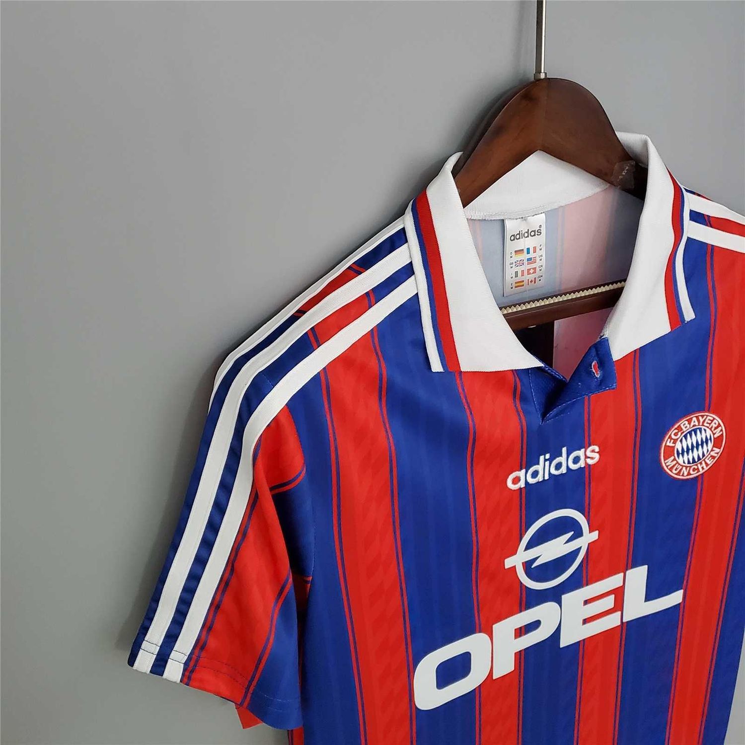 Bayern Munich Home 95/97 Retro Jersey Bayern Munich Home 95/97 Retro Jersey