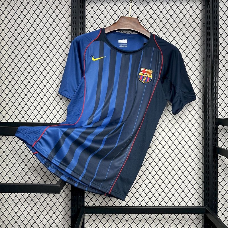 Barcelona Away 04/05 Retro Jersey Barcelona Away 04/05 Retro Jersey