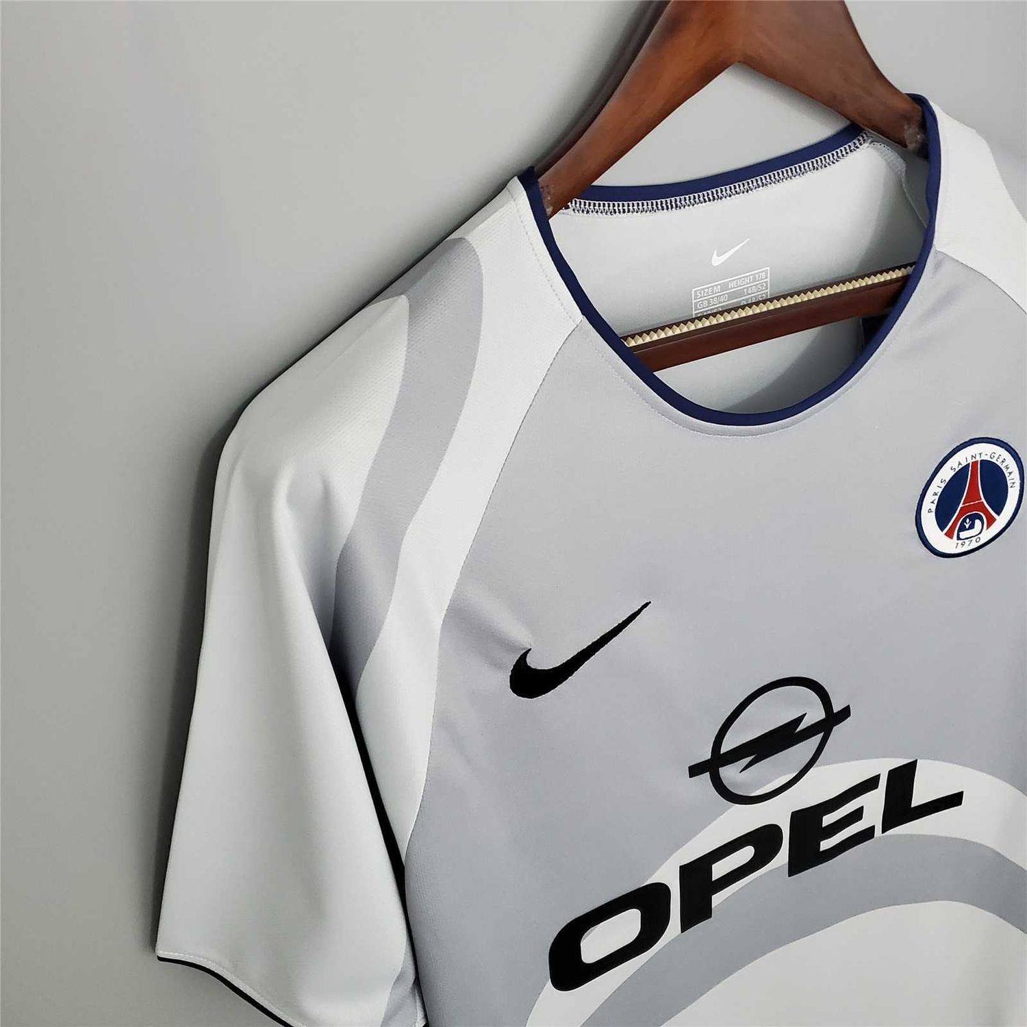 PSG Away 01/02 Retro Jersey