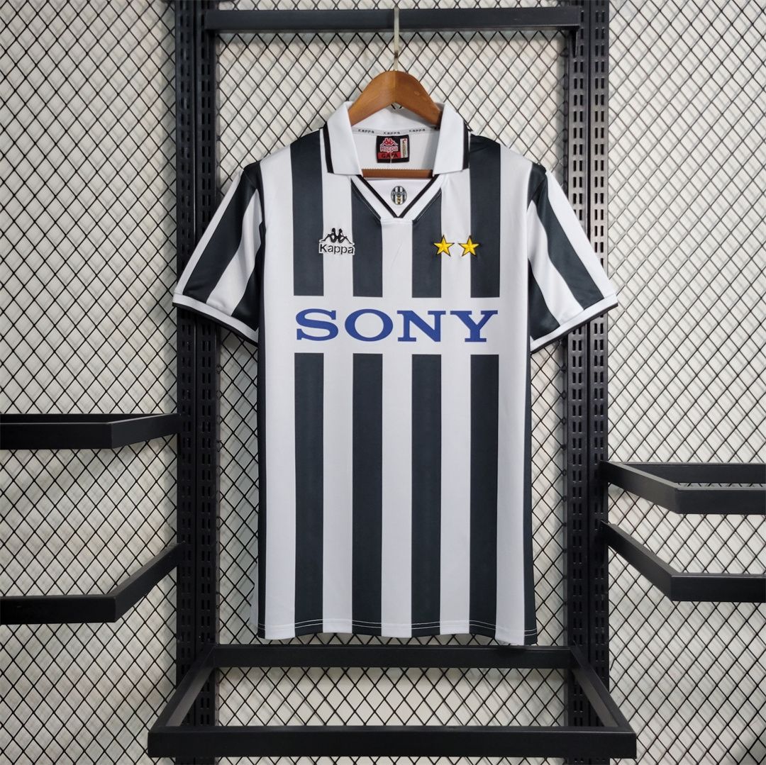 Juventus Home 95/97 Retro Jersey  Juventus Home 95/97 Retro Jersey