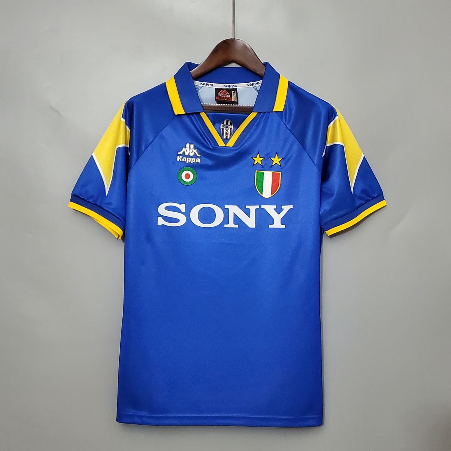 Juventus Away 95/97 Retro Jersey  Juventus Away 95/97 Retro Jersey
