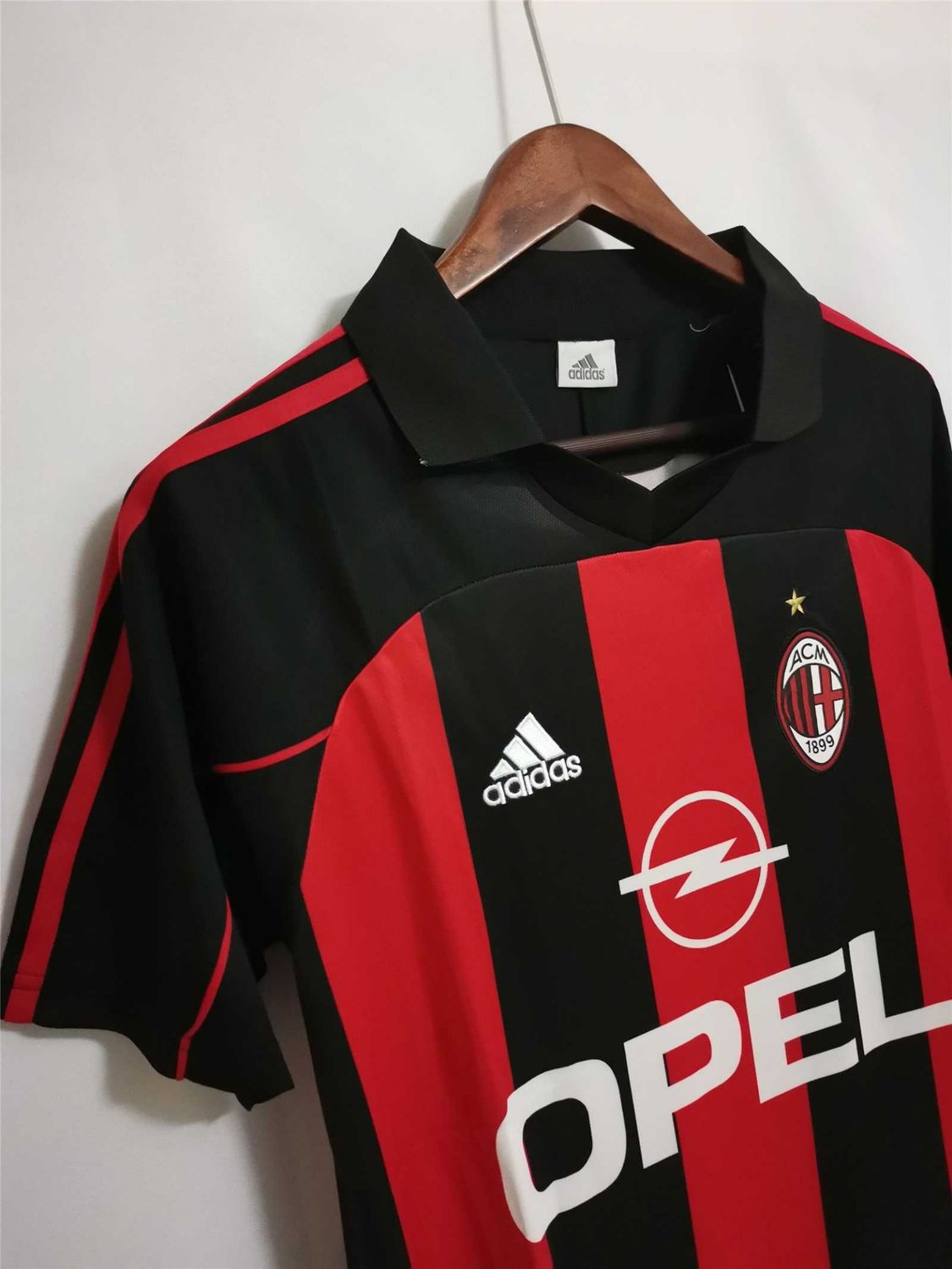 AC Milan Home 00/02 Retro Jersey 