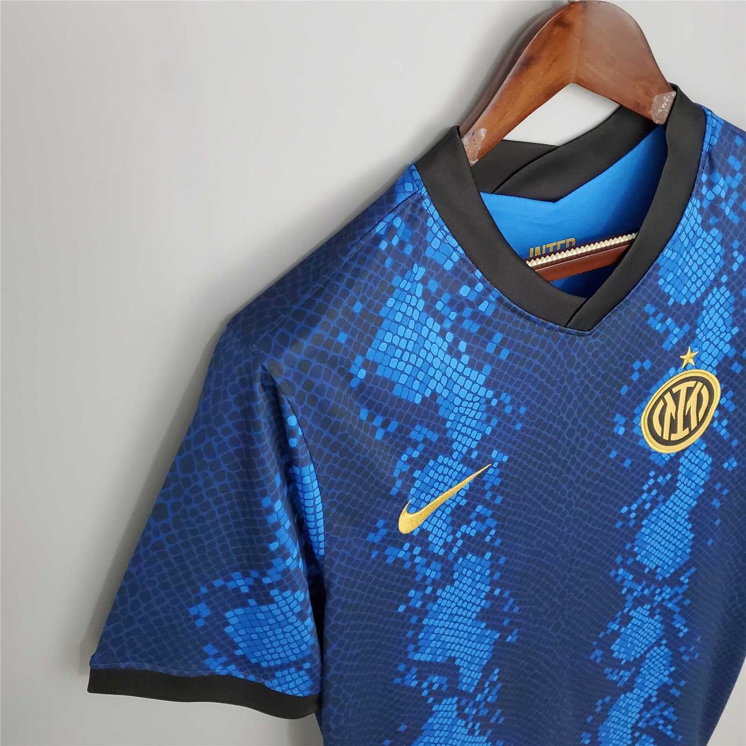 Inter Milan Home 21/22 Retro Jersey  Inter Milan Home 21/22 Retro Jersey