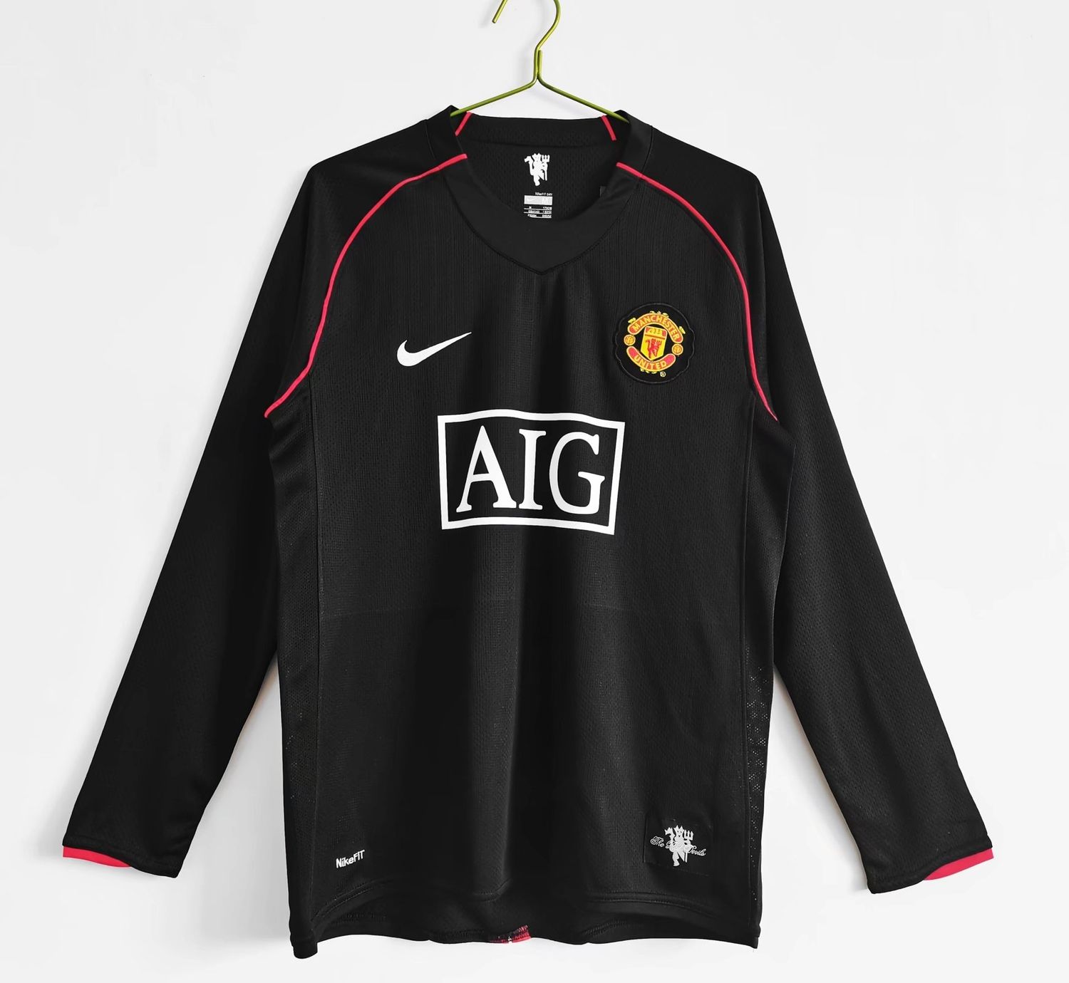 Man United Away 07/08 Long Sleeve Retro Jersey  Man United Away 07/08 Long Sleeve Retro Jersey