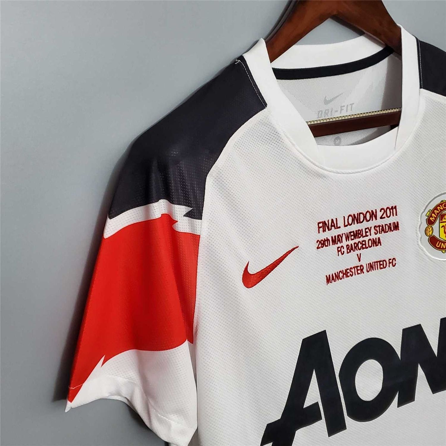 Man United Away 10/11 Retro Jersey  Man United Away 10/11 Retro Jersey