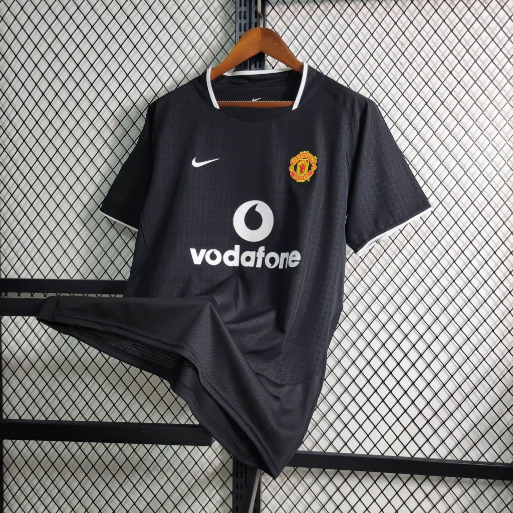 Man United Away 03/04 Retro Jersey  Man United Away 03/04 Retro Jersey