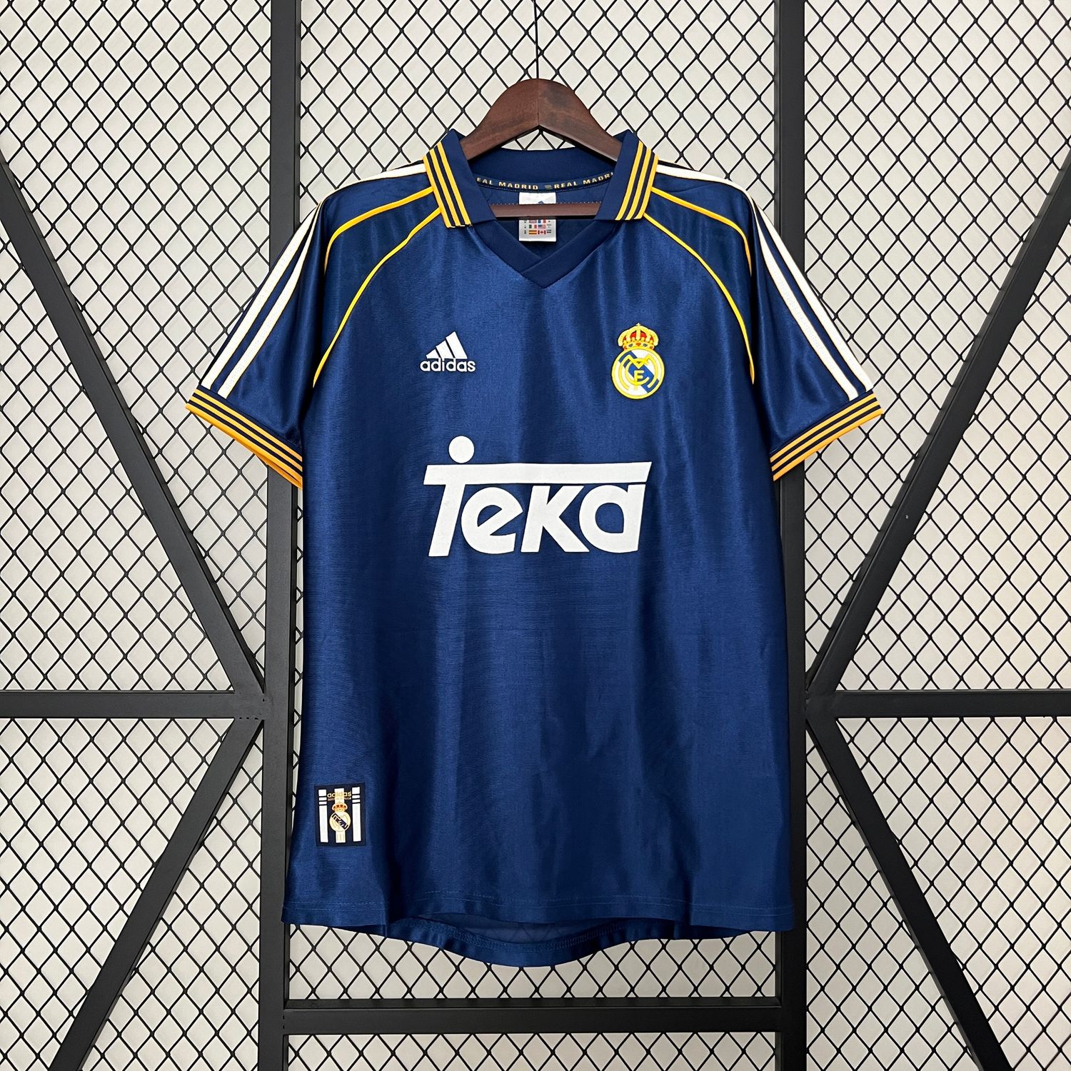 Real Madrid Third 98/00 Retro Jersey 