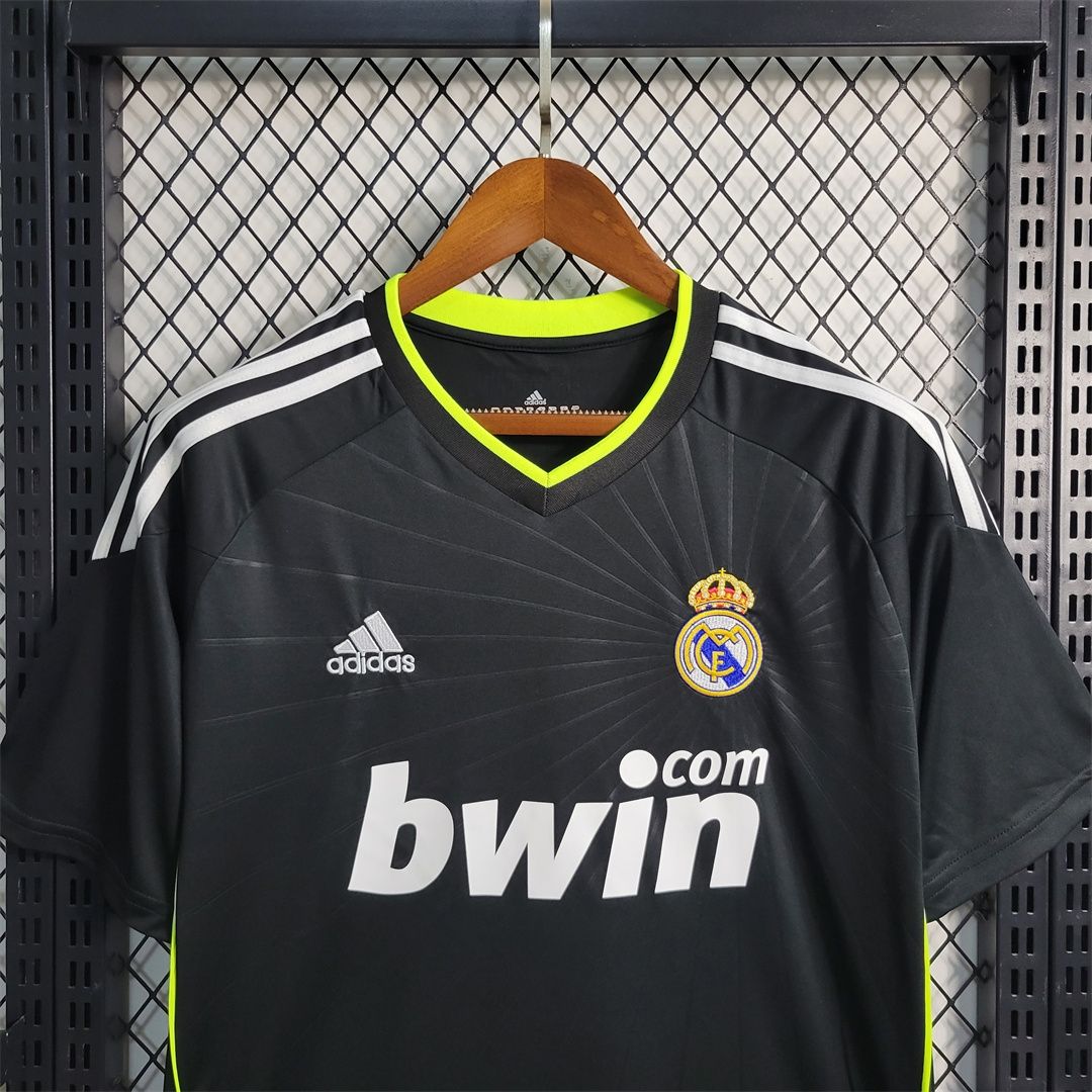 Real Madrid Away 10/11 Retro Jersey  Real Madrid Away 10/11 Retro Jersey