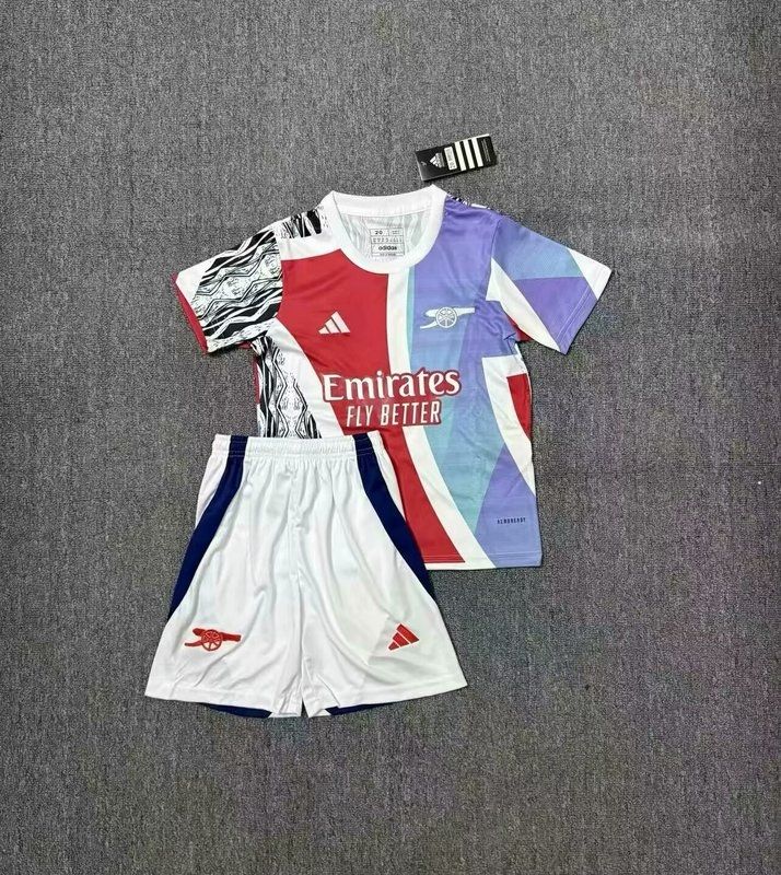 Arsenal Kids Home, Away and Third Special Kit Arsenal Kids Home, Away and Third Special Kit