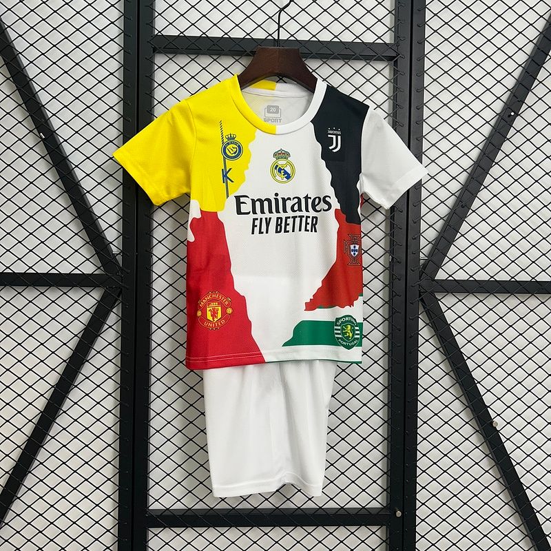 Ronaldo Kids Special Kit