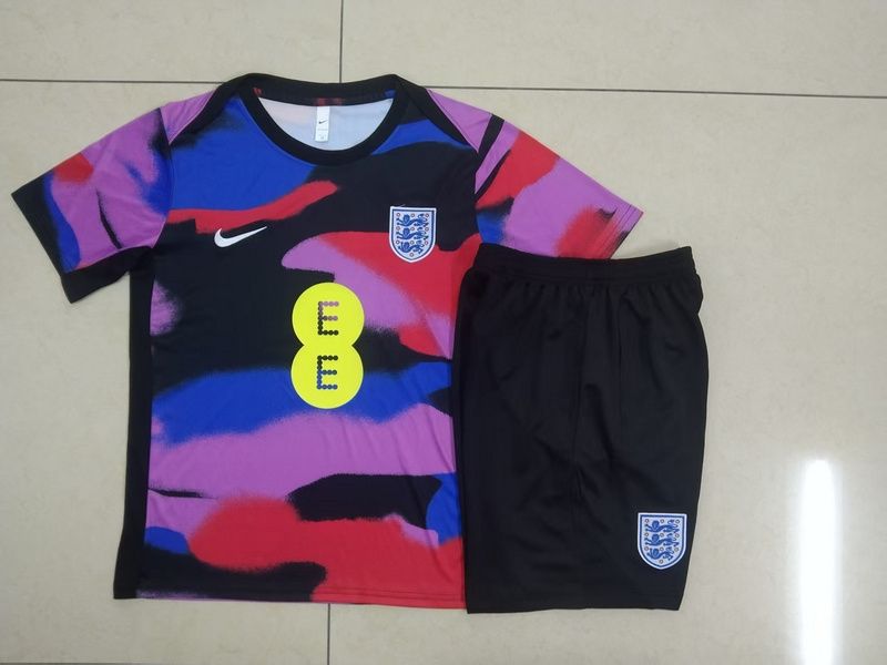 England Black and Colour Special Kids Kit