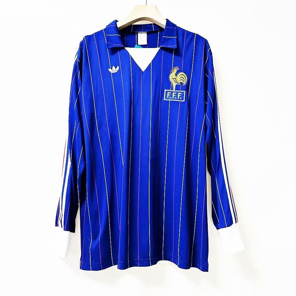 France Long Sleeve Home 80/82 France Long Sleeve Home 80/82