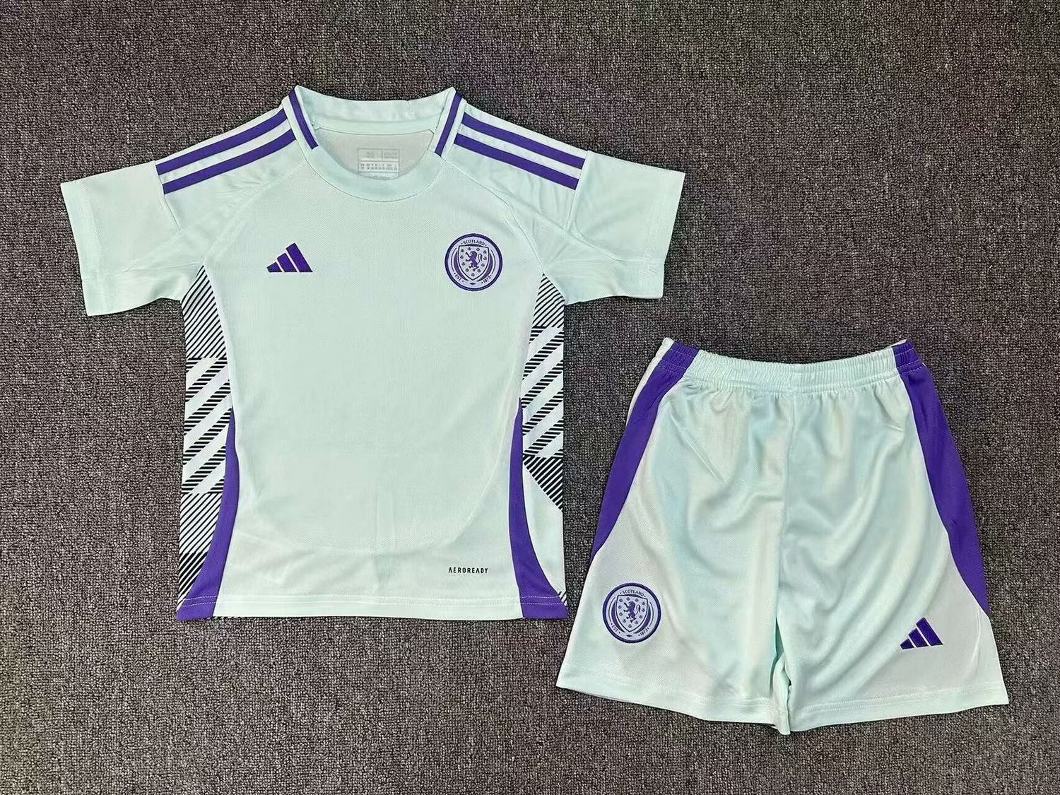 Scotland Away Kids Kit Scotland Away Kids Kit