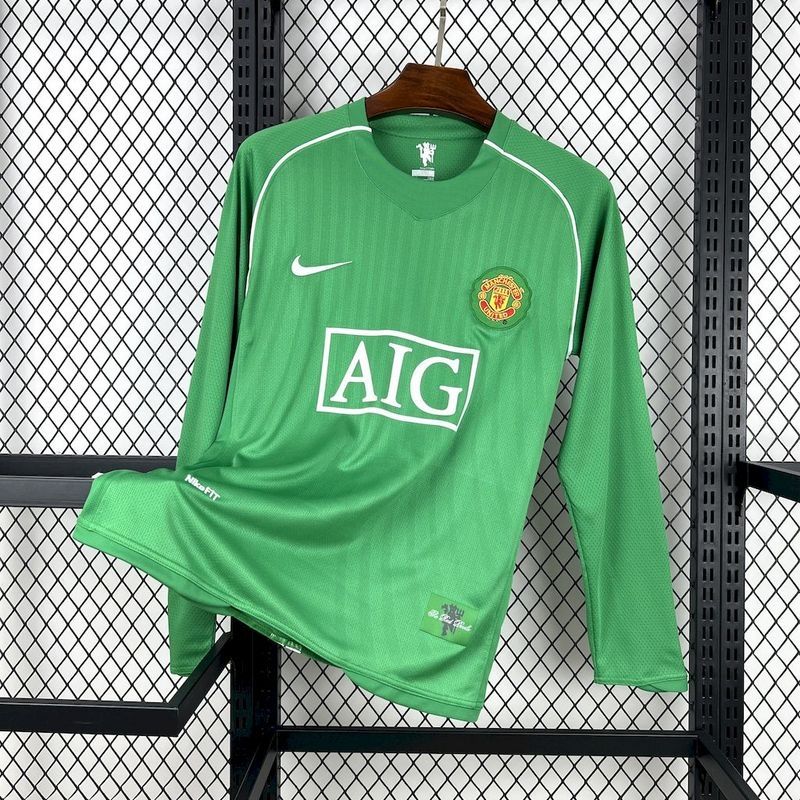 Man United Goalkeeper 07/08 Long Sleeve Retro Jersey  Man United Goalkeeper 07/08 Long Sleeve Retro Jersey
