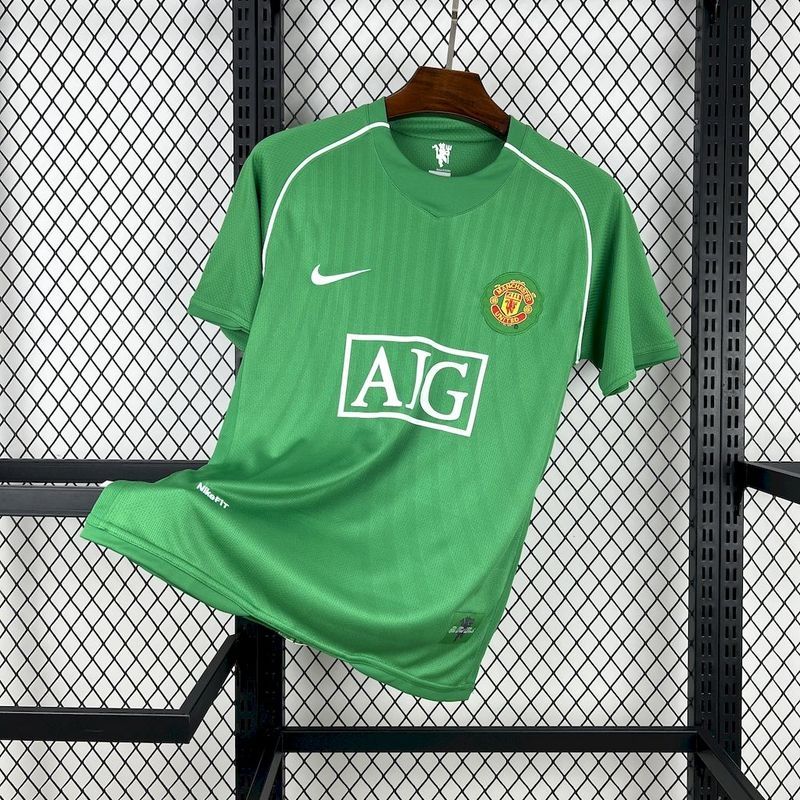 Man United Goalkeeper 07/08 Retro Jersey  Man United Goalkeeper 07/08 Retro Jersey