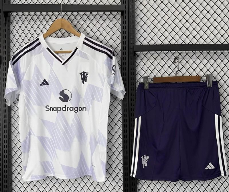 Man Utd Kids Away Kit