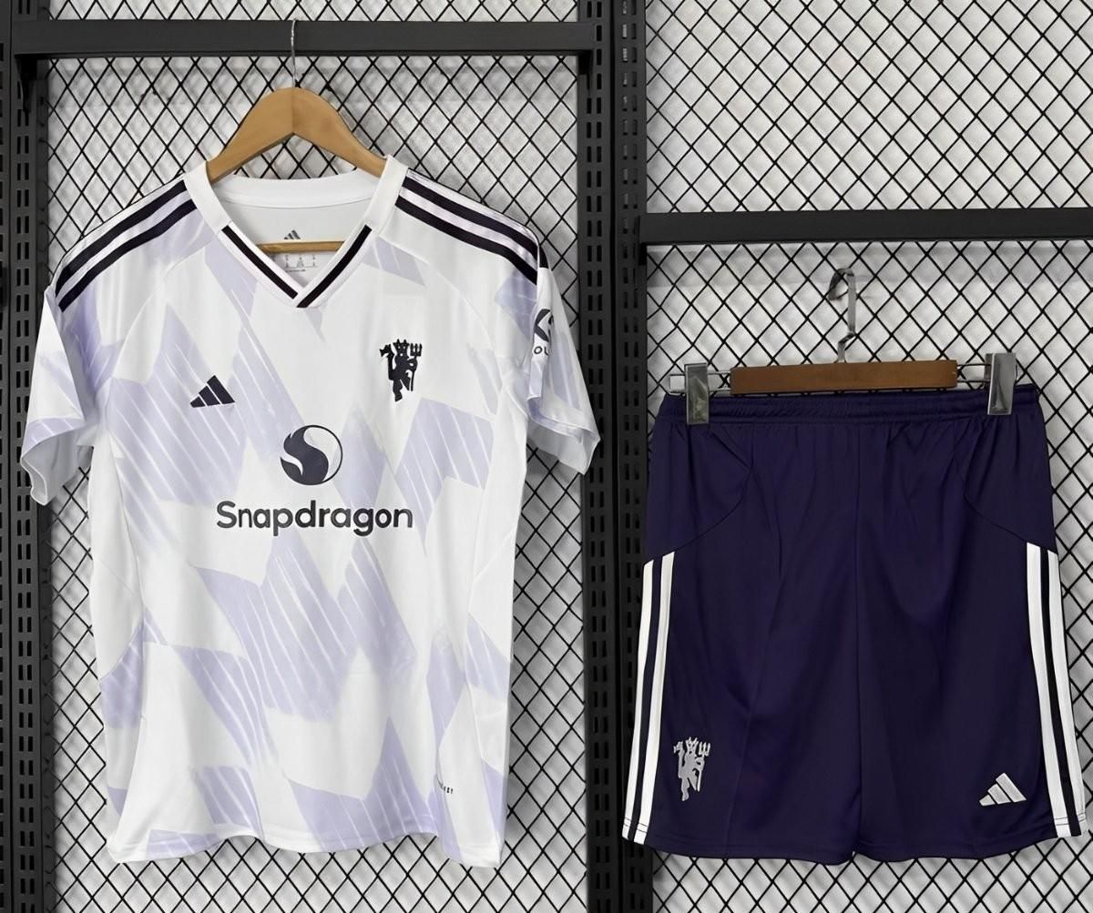 Man Utd Kids Away Kit