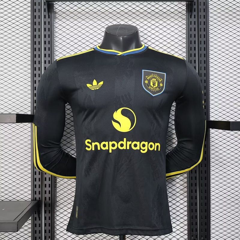 Man United Black Long Sleeve Player Jersey