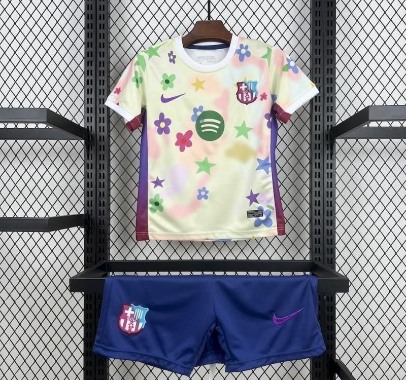 Barcelona Flowers Kids Special Kit