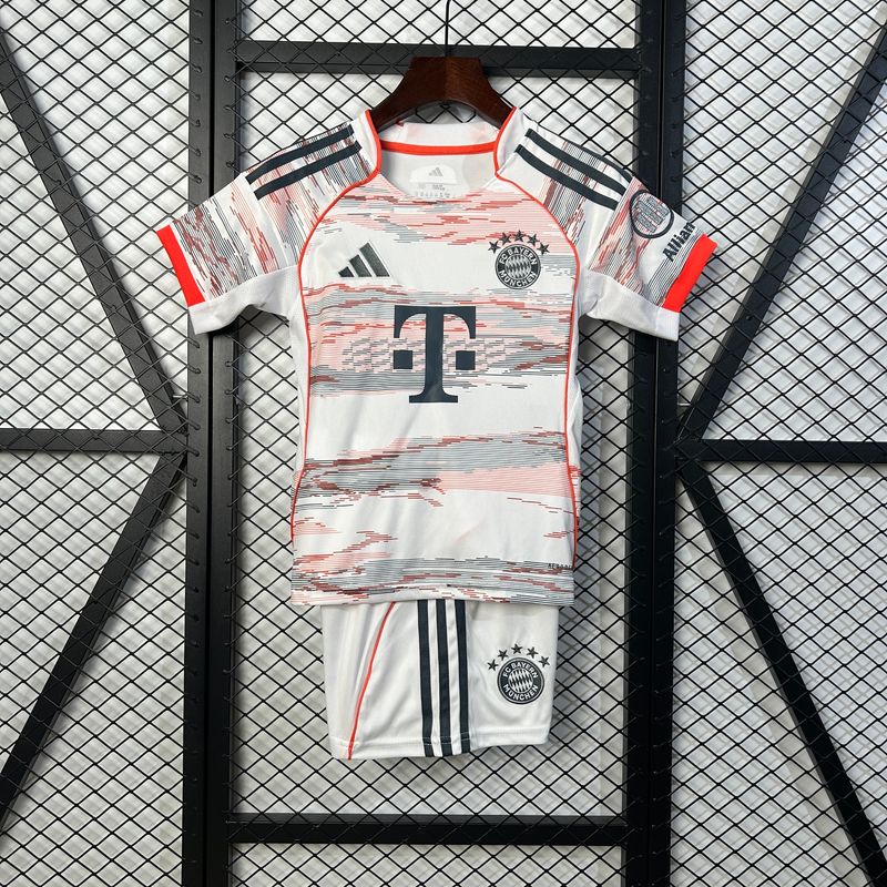 Bayern Munich Kids Away Kit