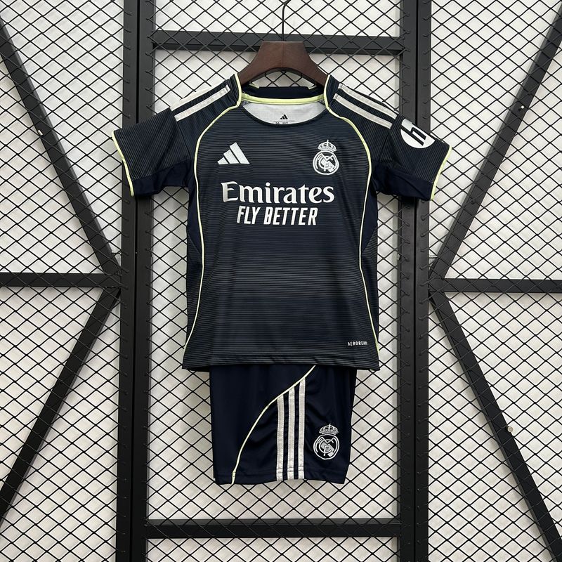 Real Madrid Kids Away Kit