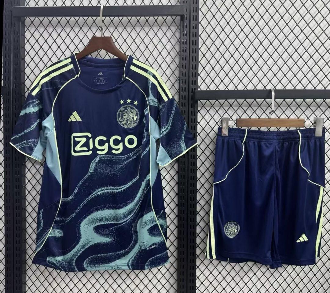 Ajax Kids Away Kit
