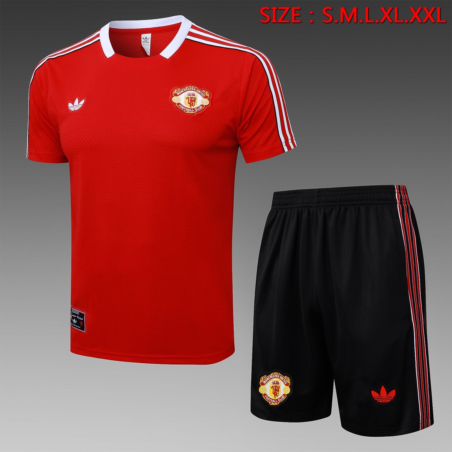 Man United Red and Black Training Set Man United Red and Black Training Set