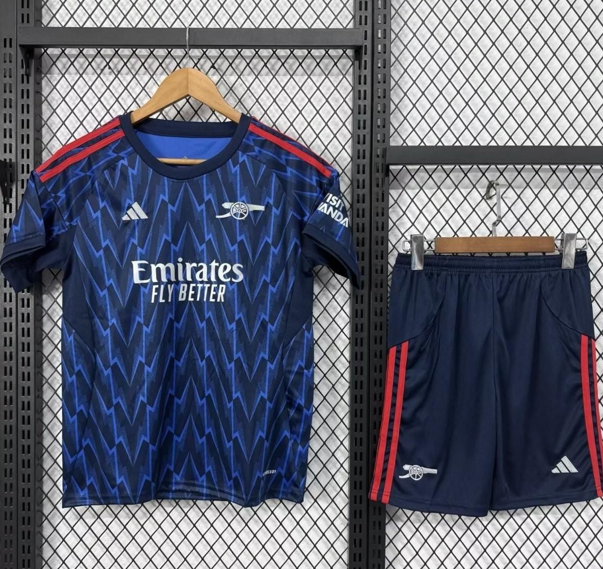 Arsenal Kids Away Kit