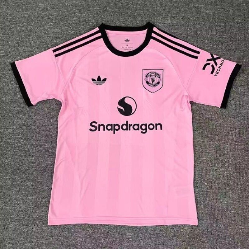 Man United Pink Special Fan Jersey Man United Pink Special Fan Jersey