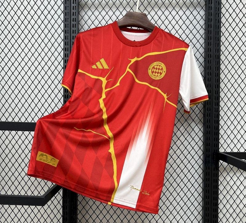 Bayern Munich Red and Yellow Lightening Special Fan Jersey Bayern Munich Red and Yellow Lightening Special Fan Jersey